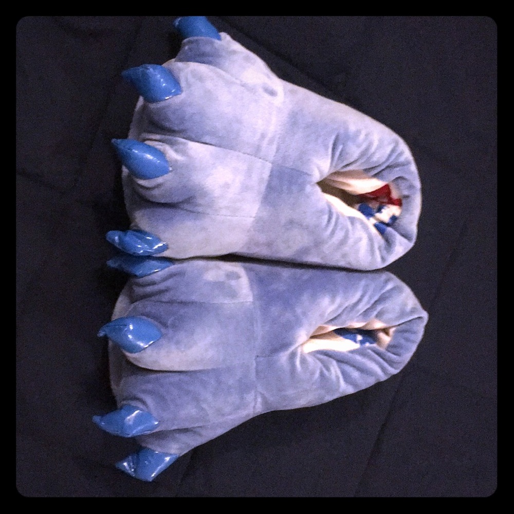 Stitch feet slippers